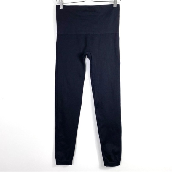 SPANX Look at Me Seamless 7/8 Leggings Tights in Black Size XL RN 12121 - Picture 5 of 8